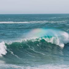 Qu'est-ce que le coup de mer, ce phénomène qui a causé neuf noyades sur les  bords de la Méditerranée en une seule journée ? : Femme Actuelle Le MAG