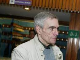 20 a historiadora adriana barreto de souza explicou que isso não significou que ele começou a servir como uma criança, a conexão com o regimento era simplesmente honorífica por ser filho de um oficial militar. Morre Jose Manuel Osorio Aos 64 Anos Cultura Correio Da Manha
