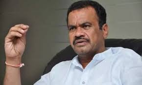 Congress leader Komatireddy Venkat Reddy claims Sonia Gandhi will appoint  him as Telangana CM, stirring controversy