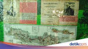 Tak diragukan lagi, buku the history of java telah menjadi salah satu sumber banyak juga gambar ilustrasi yang tidak memiliki keterangan gambar sehingga kita tidak mengetahui. Candi Di Blitar Ini Ditulis Raffles Dalam Buku History Of Java Benarkah