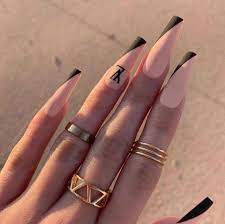 La mayoría de sistemas de polvo y líquido precisan una gota de media a húmeda, en tanto que algunos sistemas inodoros necesitan menos líquido del habitual. Pin By Tanyusha On Nail Manicure Gucci Nails Acrylic Nails Glamour Nails