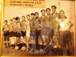 Il tiquire flores (che giocava nello. Anotando Futbol Deportivo Italia Deportivo Petare