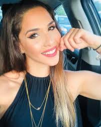 Raquel Bustamante's Instagram, Twitter & Facebook