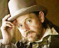 William Sanderson is one of the most prolific character actors, out there.  But, add Tony Papenfuss & John Voldstad, and we get to meet Larry, his  brother Daryl & his other brother,
