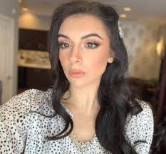 Sydney Sampson's Instagram, Twitter & Facebook