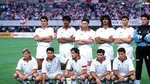Controlla il 100% di milan entertainment s.r.l., di milan real estate s.p.a. The Greatest Teams Of All Time Ac Milan 1988 90 Uefa Champions League Uefa Com