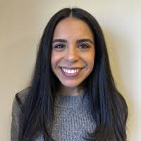 Ninoshka Rivera's Instagram, Twitter & Facebook