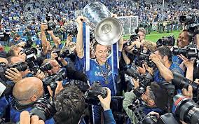 Terry did not take part in his side's 2012 victory over bayern munich, but appeared in the victory celebrations wearing full club kit, right captain john terry holds the premier league trophy aloft. John Terry Finally Defends His Champions League Celebration After Winning The Trophy In 2012