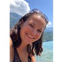 60+ "Stefanie Arnold" profiles