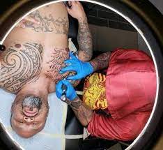 Bryson Aipopo Young Ewa Beach Tattoo Artist Tattoo Artists Beach Tattoo Hawaii Tattoos