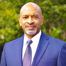 how to extend free subscription to azure portal for learning