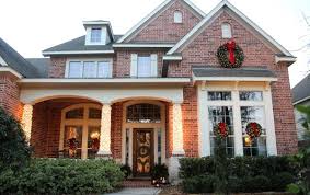 See more ideas about christmas porch, outdoor christmas, christmas decorations. 56 Amazing Front Porch Christmas Decorating Ideas