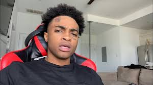 Davine Nesbitts Profile, Net Worth, Age, Height, Relationships, FAQs