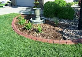 The lawn is the most important turf in the front yard. Edging Ideas For Lawn
