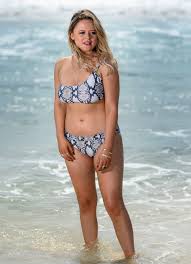 I'm a celebrity's emily atack hits back at troll following comment about her weight. Emily Atack In Bikini I M A Celebrity Get Me Out Of Here Tv Show 11 15 2018 Celebmafia