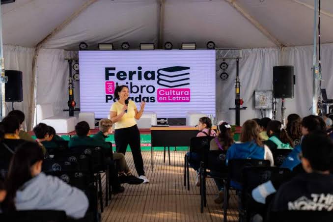 Stelatto en la Feria del Libro: "Es un evento muy importante que enriquece a j�venes y grandes"