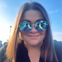 100+ profilů „Beneda“