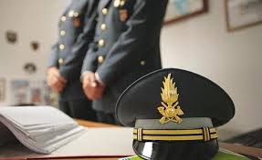 Tra le scuole più antiche e prestigiose troviamo sicuramente la scuola ispettori e sovrintendenti della guardia di finanza. Guardia Di Finanza Concorso Per Allievi Marescialli Alla Scuola Ispettori E Sovrintendenti Cronache Fermane