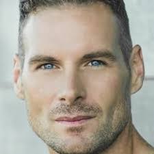 Mike Law's Instagram, Twitter & Facebook