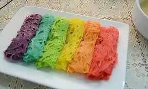 Jom masak roti jala yang lembut sepanjang hari.sesuai untuk buat jualan.3 cawan tepung gandum (375 gram)1 sudu kecik serbuk kunyit1 sudu kecil garam1 biji te. Cara Membuat Roti Jala Pelangi Paling Sedap Resep Masakan Indonesia
