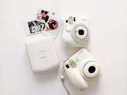 Buy Fujifilm Instantcamera To Capture Your Moment Instantly Fujifilm Offers An Extensive Range Of Instant Photo Sys Instax Best Digital Camera Instax Camera