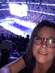 Yvette Mills (@urnotlaughing)