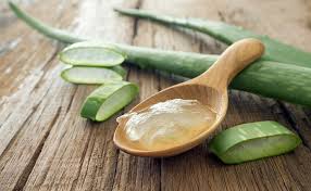 Kesan minyak ini juga boleh meresap ke dalam badan. 8 Cara Mudah Hilangkan Panas Badan Secara Alami Ketika Cuaca Panas Melanda Maskulin