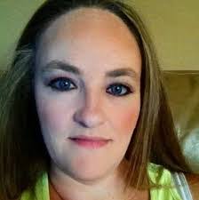 Shayna Henson's Instagram, Twitter & Facebook