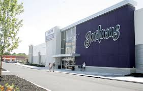 Poshmark makes shopping fun, affordable & easy! Discount Apparel And Home Decor Store Gordmans Opens Near Rivertown Crossings Mall Mlive Com