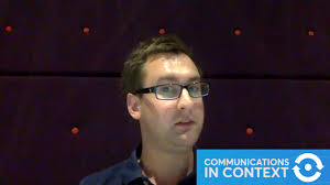 Conversational Communication in International Customer Messaging