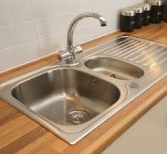 clean a stainless steel sink