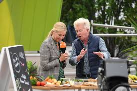(gcb) deutsche zentrale für tourismus e.v. Martina Hill Mit Dieser Parodie Bringt Sie Auch Andrea Kiewel Zum Lachen Gala De