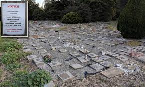 ► dog cemetery, portmeirion‎ (3 f). Melbourne S Only Pet Cemetery Forced To Close Its Doors Daily Mail Online