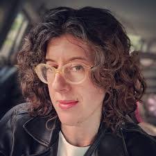 Lauren Levin's Instagram, Twitter & Facebook