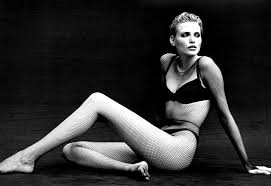 She quickly rose through the ranks and by september 1994, she had made appearances on the cover of elite fashion magazines like harper's bazaar and vogue. Nadja Auermann Beauty Rebel