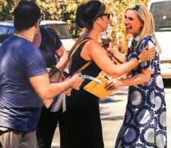 «υπάρχουν συζητήσεις εδώ και καιρό, αλλά όλα αυτά ανακοινώνονται πάντα από το κανάλι» είπε η κατερίνα και. Karabatoy Katsoylhs H Synanthsh Me Toys Synergates Gia Th Nea Toys Ekpomph Eikones