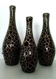 Trio De Garrafas Boliche Craquelada Com Glass Bottle Crafts Glass Bottles Art Wine Bottle Decor
