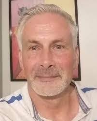 Elliot Jeffries's Instagram, Twitter & Facebook