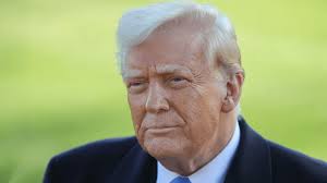 Giorno della Liberazione' si avvicina: L'agenda commerciale di Trump manda  onde d'urto attraverso Bitcoin, azioni