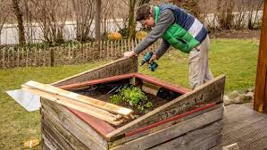 Die wohnung | wenn ergebnisse zur automatischen vervollständigung angezeigt werden, verwenden die pfeile nach oben und unten, um sie dir anzusehen und sie auszuwählen. Aus Dem Hochbeet Wird Ein Fruhbeet Ndr De Ratgeber Garten Nutzpflanzen