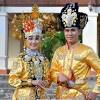 Budaya indonesia dapat juga diartikan bahwa indonesia memiliki beragam suku bangsa dan budaya yang beragam seperti tarian daerah, pakaian adat, dan rumah adat. Https Encrypted Tbn0 Gstatic Com Images Q Tbn And9gcsizhtnigo7w8xabgrn1nf7t8y2vj4 M3 3 8xja7ufc3jpfwkd Usqp Cau