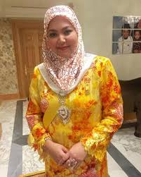 The bolkiah elders say their lineage traces to yemen. Princess Rashidah Explore Tumblr Posts And Blogs Tumgir