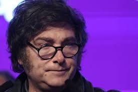 Duros análisis de Financial Times y The Wall Street Journal: de “la mayor  crisis” a definir a Karina como “un problema”