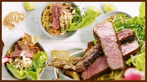 Jamie oliver shows us a classic 30 minute meal. Sizzling Steak Bowls In Under 15 Minutes Jamie Oliver Youtube