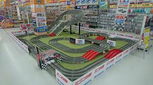 コジマ ビックカメラ柏店 コジカシ Pa Twitter ﾉ 今日も ミニ四駆 情報仕入れました コジマ ビックカメラ東村山店の 常設コースがリニューアルしたそうですよ お近くの方はぜひお越しください Https T Co Sojvzmgjyj
