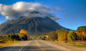 Callejón de casteluchi, el hoyo, chubut (province). El Hoyo Chubut Temporada 2021 En Patagonia