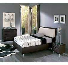 Espresso Furniture Gray Walls With Shades Of Black Gray And White Ac Brown Furniture Bedroom Small Master Bedroom Decorating Ideas Master Bedroom Color Schemes