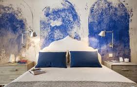 غرف نوم باللون الازرق والابيض روعه ديكورموز