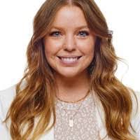 Kayla Senn's Instagram, Twitter & Facebook