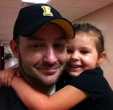 Curtis Moorhead's Instagram, Twitter & Facebook